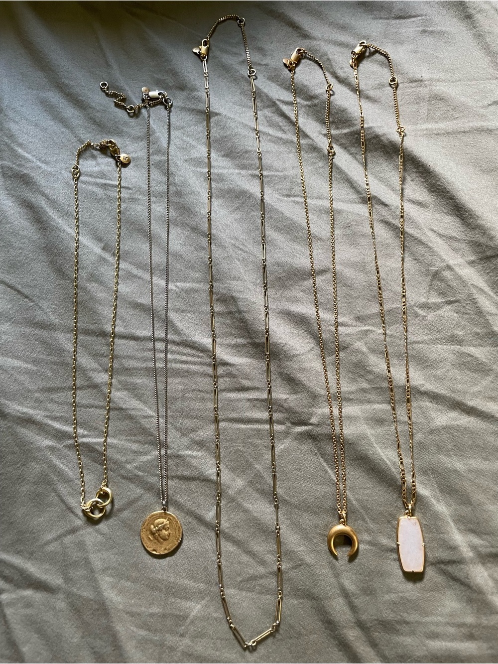 Madewell Bundle of 5 Gold-Tone Layering Necklaces